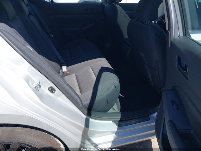 1N4BL4DV0SN363245 Nissan 2025