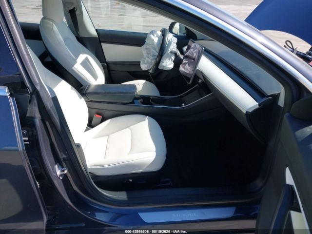 2018 TESLA MODEL 3 5YJ3E1EA5JF169052 Photo 4
