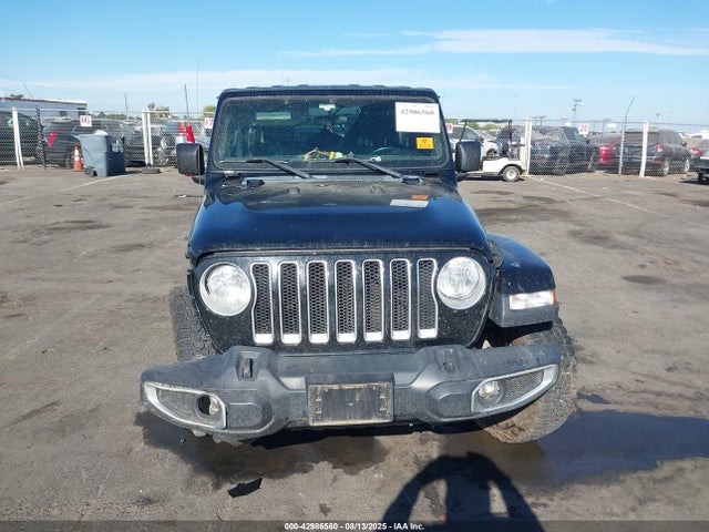 1C4HJXEG2JW264558 Jeep 2018