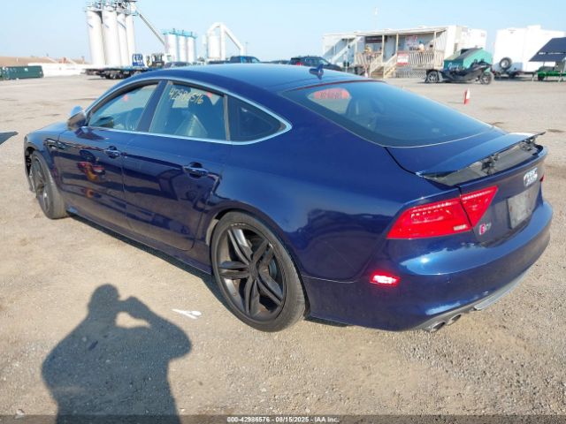 2013 AUDI S7 WAUW2AFC3DN152596 Photo 2