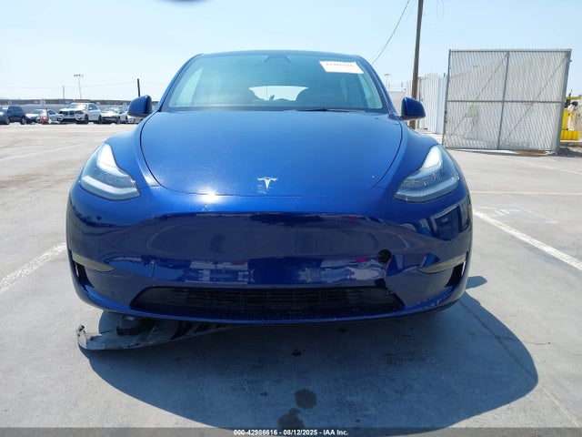 5YJYGDEE5MF231736 Tesla Model Y