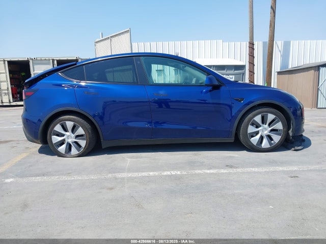 5YJYGDEE5MF231736 Tesla Model Y