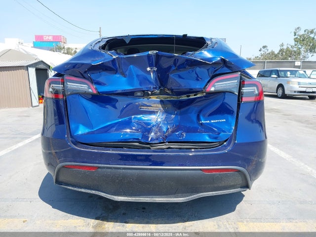 5YJYGDEE5MF231736 Tesla Model Y