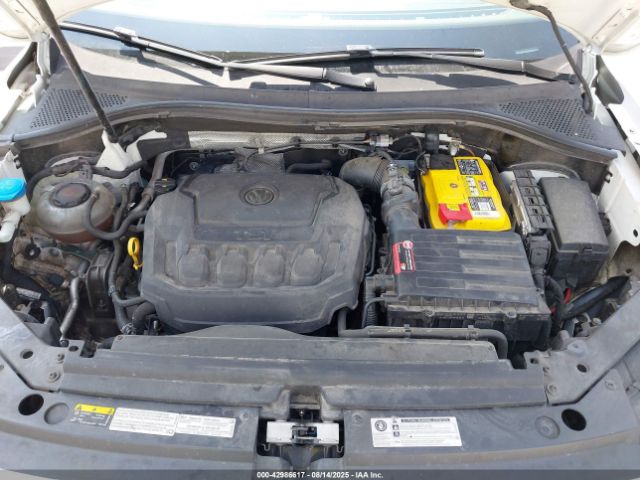2018 VOLKSWAGEN TIGUAN 3VV2B7AX4JM204453 Photo 9