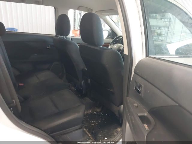 2014 MITSUBISHI OUTLANDER JA4JZ4AX1EZ009848 Photo 7