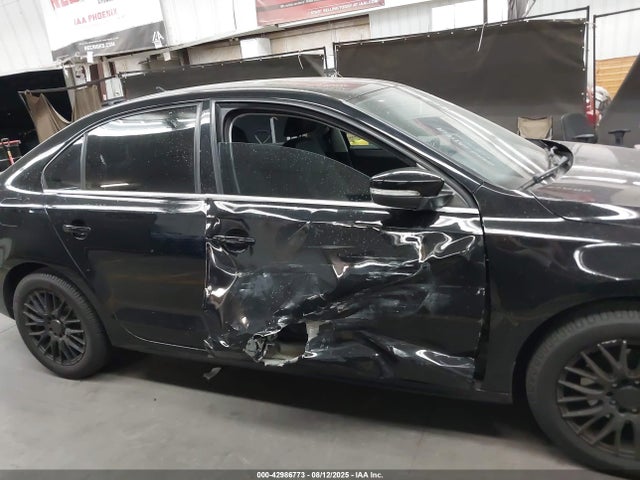 Volkswagen 1.4 tsi 2017 3VWDB7AJ3HM256747 Image 13