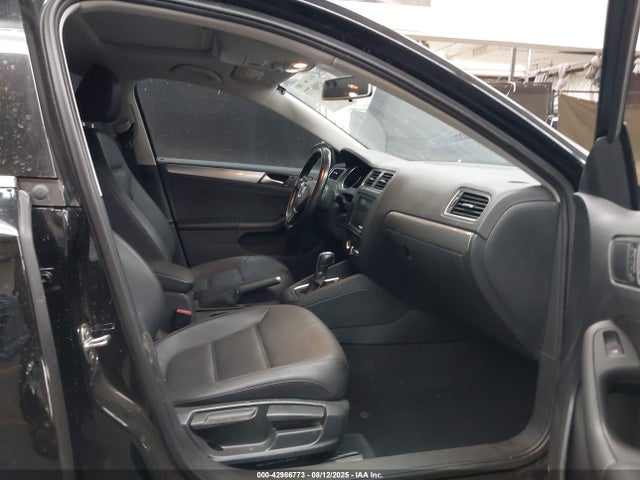 Volkswagen 1.4 tsi 2017 3VWDB7AJ3HM256747 Image 5