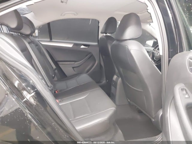Volkswagen 1.4 tsi 2017 3VWDB7AJ3HM256747 Image 8