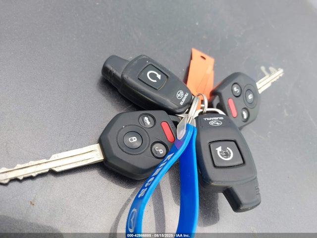 JF2GPAKC8E8214378 Subaru 2.0l na