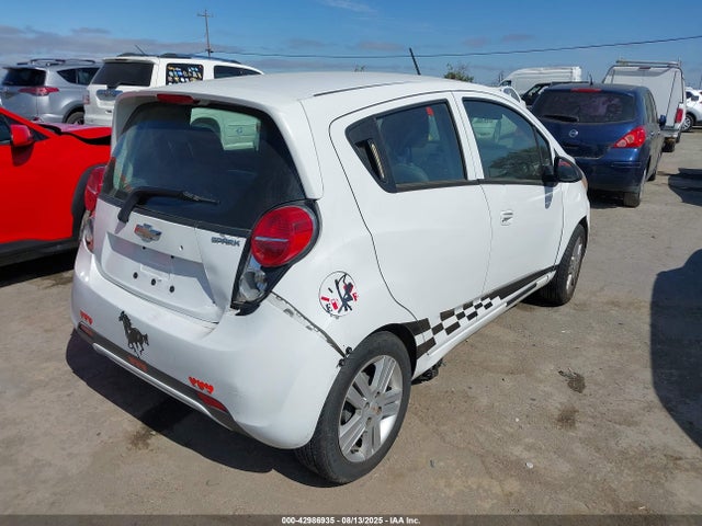 Chevrolet ll0 2015 KL8CB6S93FC801477 Image 4