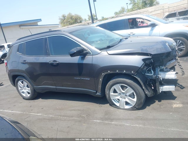 Jeep Compass 2022 3C4NJCBB4NT138248 Image 14