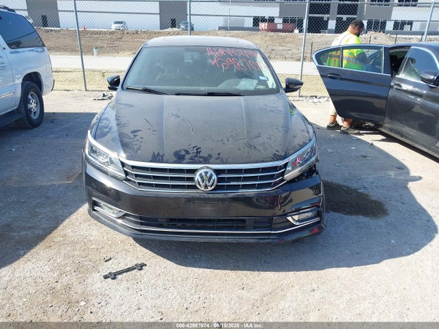 1VWGT7A34HC076304 Volkswagen tsi