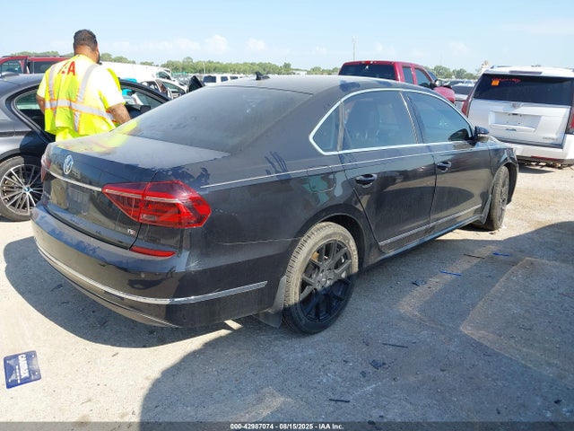 1VWGT7A34HC076304 Volkswagen tsi