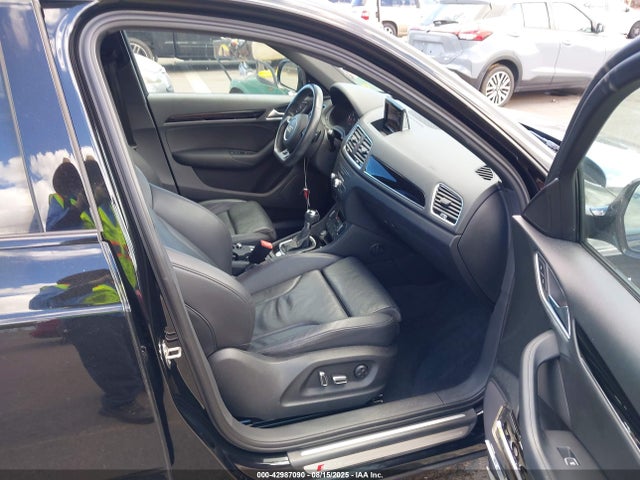 2018 AUDI Q3 WA1HCCFSXJR022275 Photo 4