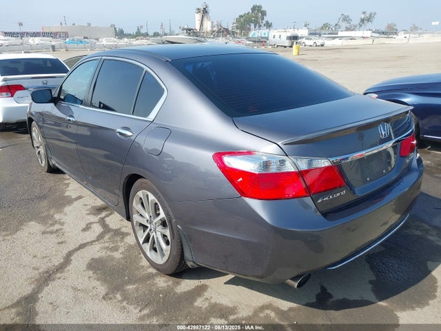 Honda k24w1 2014 1HGCR2E54EA020015 Image 3