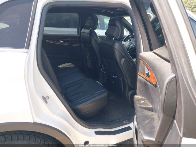 2LMTJ8LR7GBL20993 Lincoln MKX