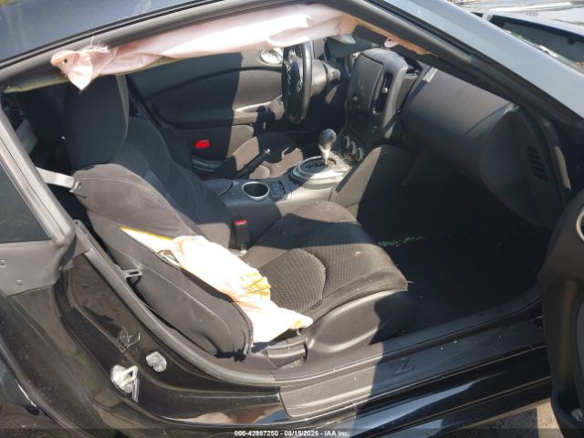 2017 NISSAN 370Z JN1AZ4EH6HM952489 Photo 4