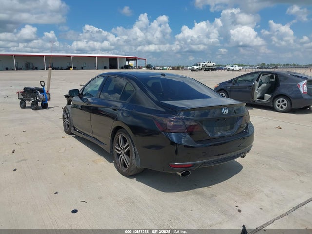 Honda j35y1 2017 1HGCR3F97HA026290 Image 3