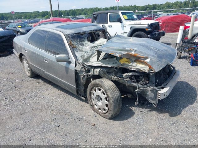 1995 LEXUS LS JT8UF22EXS0023985