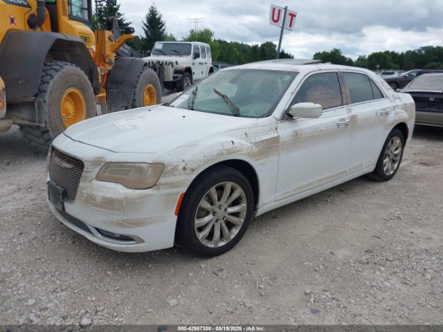 2016 CHRYSLER 300 2C3CCARG2GH170705 Photo 1