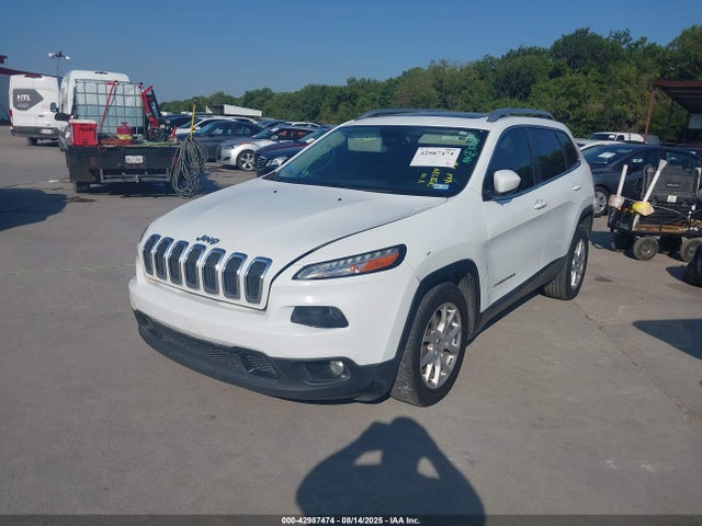 Jeep Cherokee 2016 1C4PJLCS0GW258584 Image 2