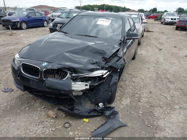 WBA8E1G57JNU88893 BMW 320i