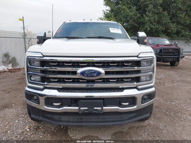 Ford 2023 2023 1FT8W2BM3PED67789 Image 12