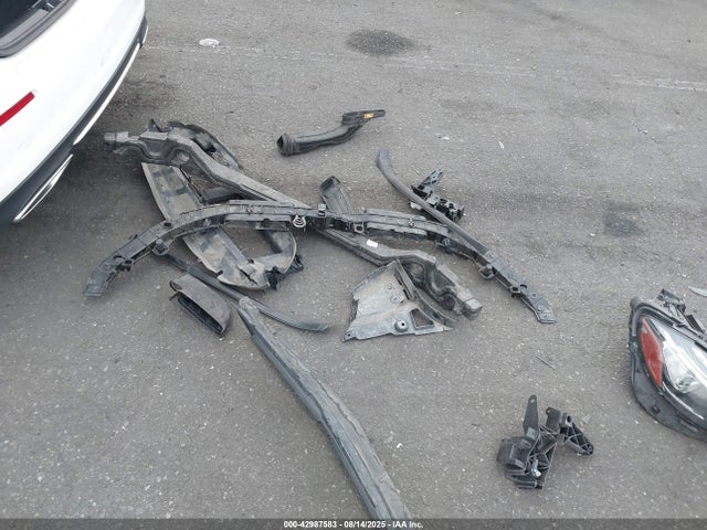 W1K3G4EB8MJ313068 Mercedes-Benz m260