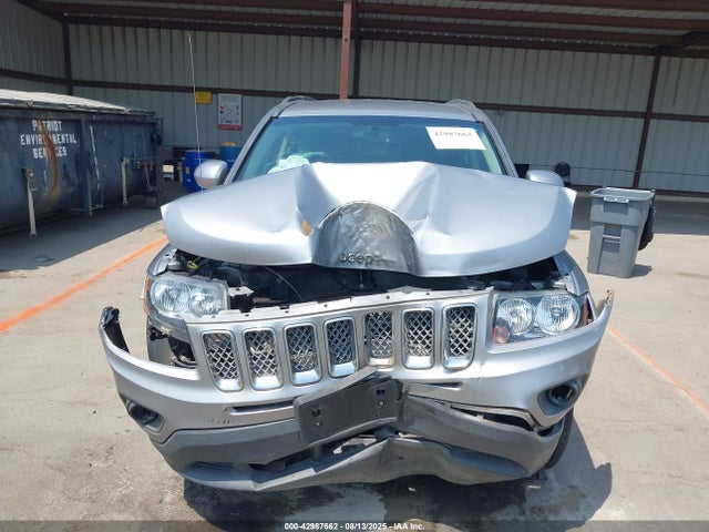 Jeep 2017 2017 1C4NJCEB5HD182409 Image 13