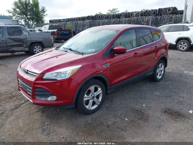 1FMCU9GX2GUB05050 Ford Escape