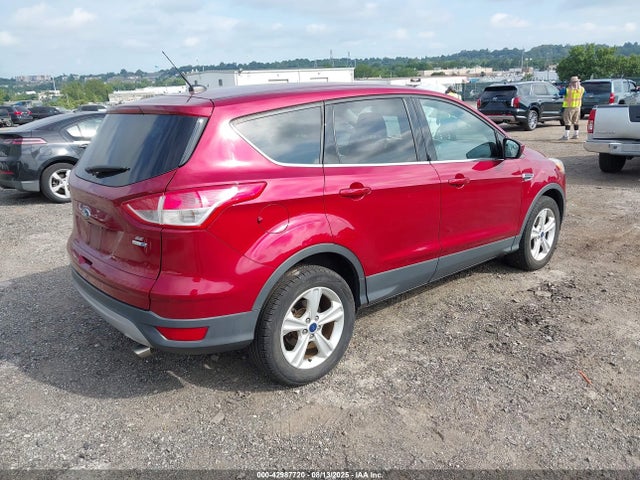 1FMCU9GX2GUB05050 Ford Escape
