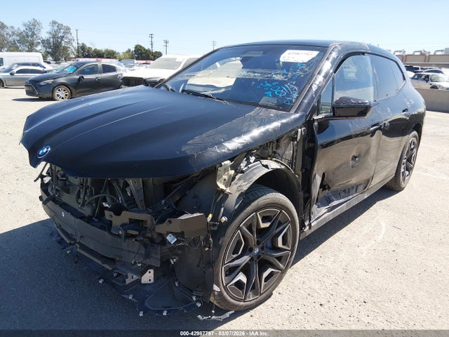 2024 BMW IX WB523CF02RCN52082 Photo 1