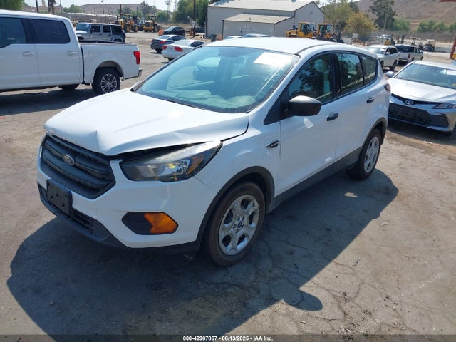 1FMCU0F7XJUA31462 Ford 2.5l i-vct