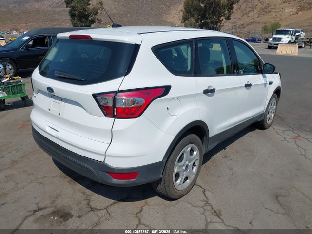 1FMCU0F7XJUA31462 Ford 2.5l i-vct