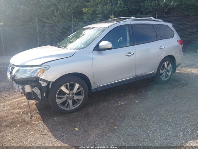 Nissan Pathfinder 2014 5N1AR2MM0EC698629 Image 2