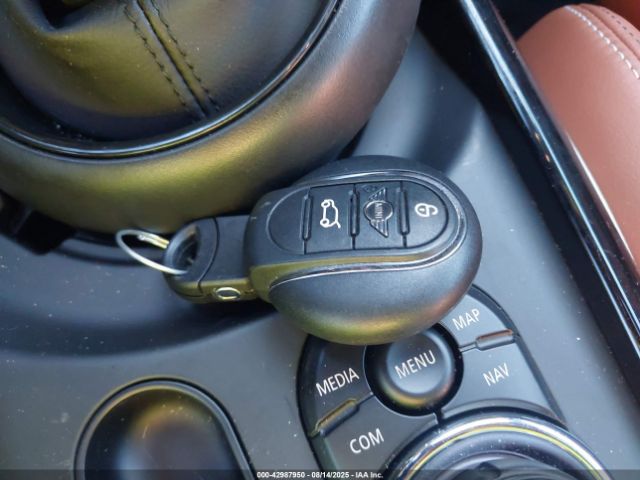 2022 MINI CLUBMAN WMWLV7C01N2S49449 Photo 10