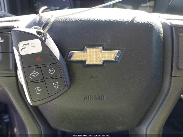 1GCRDBEK6PZ178972 Chevrolet l3b
