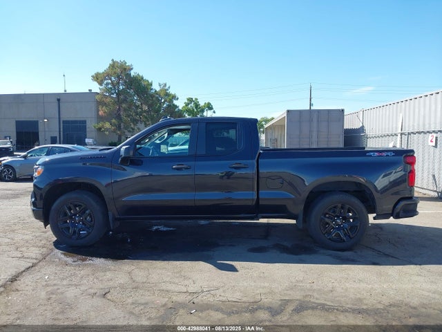 1GCRDBEK6PZ178972 Chevrolet l3b