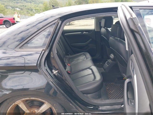 2015 AUDI A3 WAUBFGFF6F1046637 Photo 7