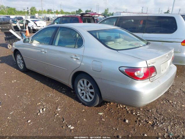 2004 LEXUS ES 330 JTHBA30G540019877 Photo 2
