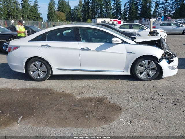 Hyundai dohc mpi theta ii 2015 KMHEC4A49FA123199 Image 13