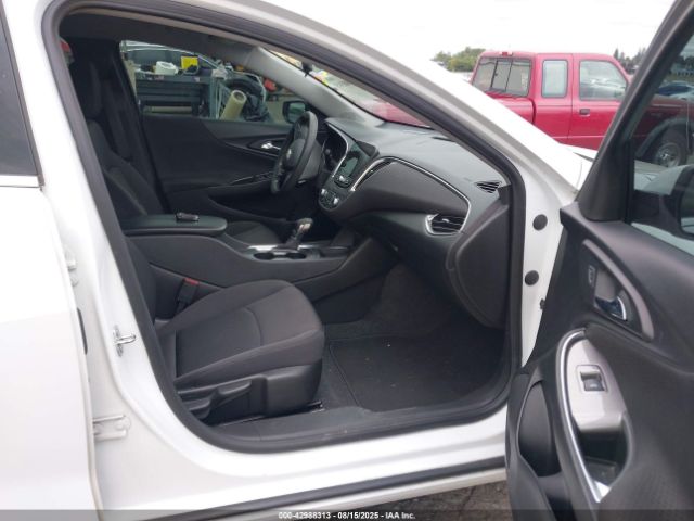 2021 CHEVROLET MALIBU 1G1ZD5ST1MF078198 Photo 4