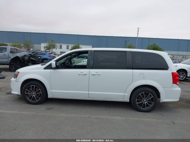 2C4RDGBGXJR202561 Dodge Grand Caravan