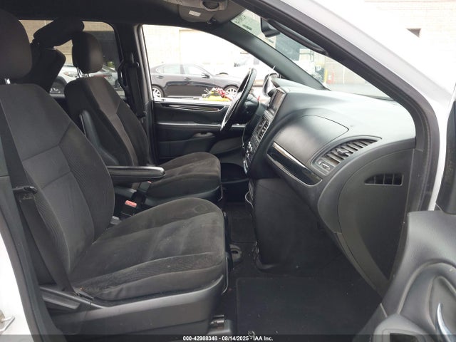 2C4RDGBGXJR202561 Dodge Grand Caravan