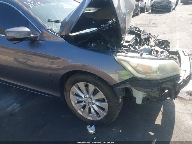 Honda k24w1 2014 1HGCR2F88EA058176 Image 18