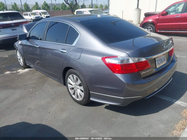 Honda k24w1 2014 1HGCR2F88EA058176 Image 3
