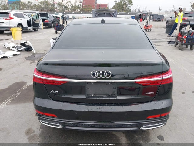WAUK2AF21KN085371 Audi A6