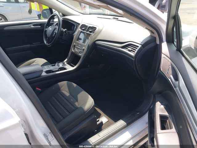 3FA6P0HD5LR183094 Ford 2020