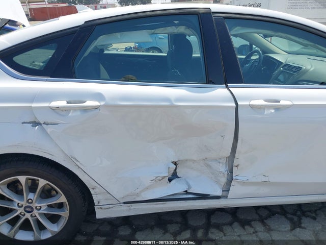 3FA6P0HD5LR183094 Ford 2020