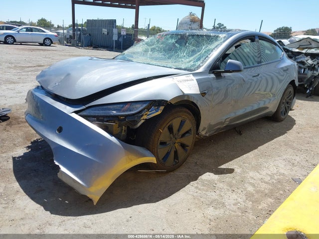 2025 TESLA MODEL 3 5YJ3E1EA9SF918372 Photo 1